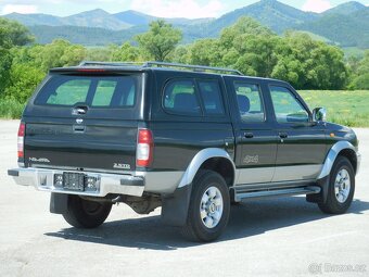 Nissan Navara 2,5 TDi 76 kw   REZERVOVANE - 17