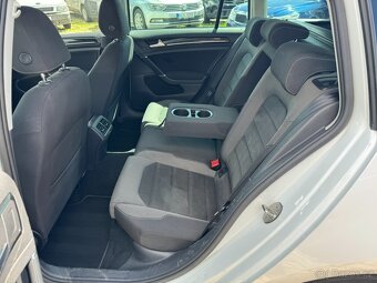 Volkswagen Golf DSG 1,6 85 KW 2 MAJ CZ - 17