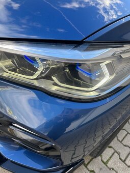 Prodam bmw x5 G05 benzin 4.0i 250kw rv 2019 - 17