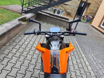 KTM 790 Duke - SUPER STAV - V TP 35 KW 159.900,- Kč - 17