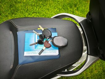 Piaggio Beverly 350 i.e. ABS/ASR Sport Touring (2016) TOP, 7 - 17