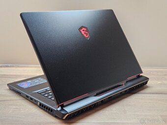 i9-13980HX_17" 240HZ_MSI RAIDER GE78HX_16GB_RTX 4070 8GB - 17