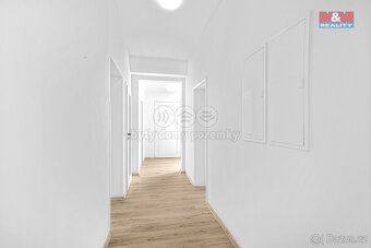 Prodej bytu 3+1, 106 m², Hradec Králové, ul. Pražská třída - 17