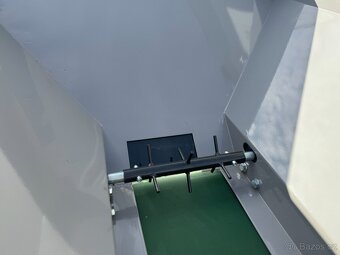 Benzínové rozmetadlo hnojiv JANSEN TD-325 - 17