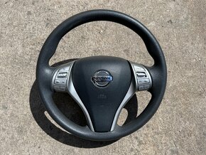 Nissan Qashqai J11 Náhradní díly - 17