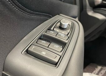 Subaru Outback 2.5 ACTIVE 2025 | Nové auto 124 kw - 17