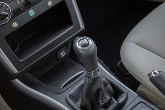 Mercedes-Benz B trieda 150 - 17