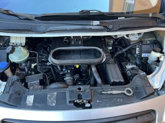 Fiat Scudo 2.0 JTD 100kw 2 šoupačky 8 míst TZ long - 17