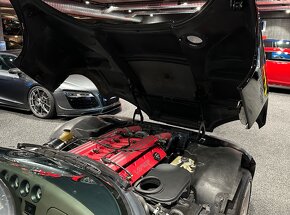 1994 Dodge Viper RT/10 - 17