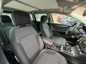 VW Passat B7 2.0tdi 2013 R-LINE (tažné-Navi-pano) combi - 17
