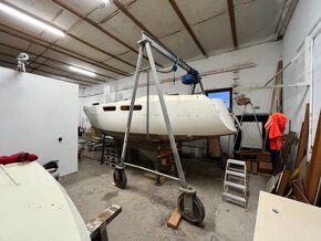 Nautic Plast HAI 750 - kajutová plachetnice - 17