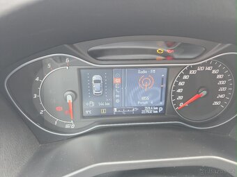 Ford Mondeo Kombi 2.0 TDCI 120kW, Automat, ČR, Bohatá výbava - 17