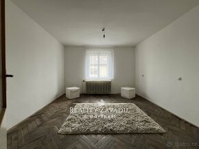 Prodej rodinného domu 193 m2, pozemek 1295 m2, Pardubice - M - 17
