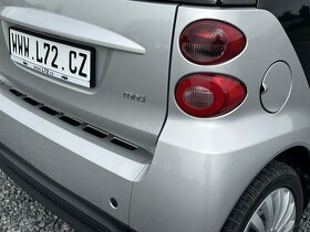 Smart Fortwo 1.0 benzín AUTOMAT 2012 - 17