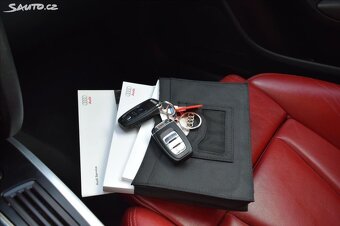 Audi S5 4,2 FSI V8 4X4//MANUÁL/AUDISON - 17