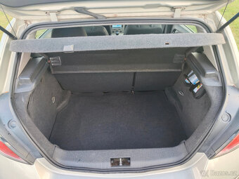 Opel Astra H 1.4 66kW benzín, 2008 - 17