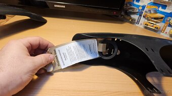 Doplňky ke kolu - helma, lahve - 17