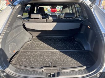 Toyota RAV4 2,5 PLUG-IN HYBRID VIP SELECTION 4X4 225 KW - 17