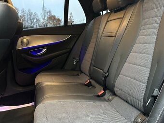 Mercedes-Benz E 220 2018 - 17