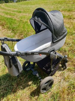 Prodám krásný kočárek Junama dvojkombinace - 17