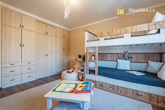 Výjimečný byt 3+kk, 102 m2, 2 balkony, 2 gar.stání, Litomyšl - 17