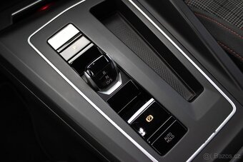 Volkswagen Golf GTI 2.0 TSI 180kw, 7AT - 17