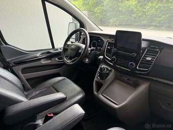 Ford Tourneo Custom Sport - 17