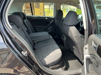 Volkswagen Golf, 1.6 MPI 75kW TAŽNÉ - 17