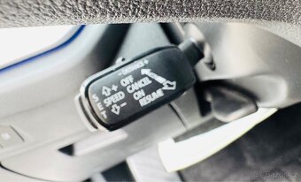Škoda Octavia IV 2,0 TDI KOMBI 10/2022,59 000 km,NAVI,LED - 17
