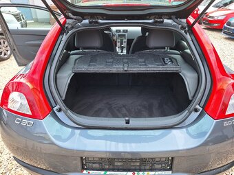 Volvo C30 2.0 D S.Kniha - 17