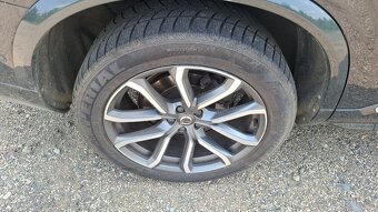 Volvo XC90 D5 / 2016 / PLNÝ SERVIS / ČÍST CELÉ - 17
