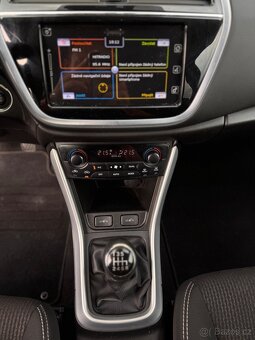 Suzuki SX4 S-Cross 1.4 BoosterJet 2019 103kw 53tis km Kamera - 17