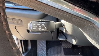 Škoda Octavia 1.5 TSI 110KW DSG style plus - 17