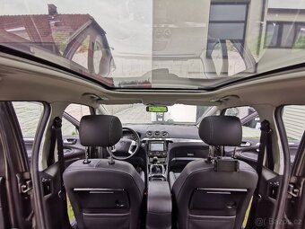 Ford S-MAX 2,2 tdci 147kW manuál 2012 - 17