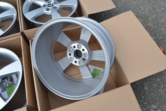 Sada NOVÝCH orig.alu disků R16 Š.Rapid,Fabia, Seat Toledo - 17