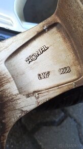 ALU kola VW 5x112 195/65 R15, zimní pneu Goodyear - 17