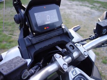 Honda ADV 350 - 17