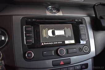 Volkswagen Passat 2.0 TDI COMFORTLINE DSG TAŽNÉ - 17
