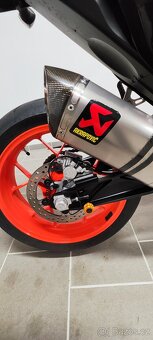 KTM Duke 690, r.v. 2018 - 17
