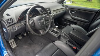 Audi RS4 quattro (generace B7) 2006 - 17