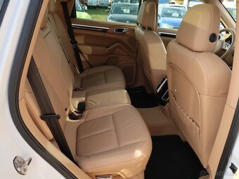 Porsche Cayenne 3.0Turbodiesel,180kW,Tiptronic - 17