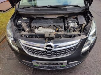 Opel Zafira Tourer 2,0 CDTi /servis.k. - 17