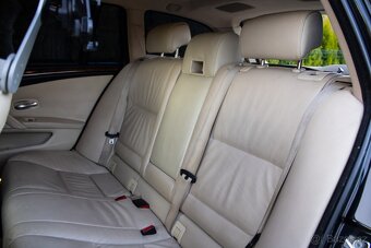BMW Rad 5 Touring 530 xd xDrive /Aj na splátky - 17