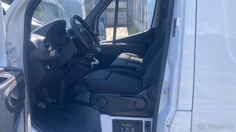 Mercedes-Benz Sprinter 317 - 17