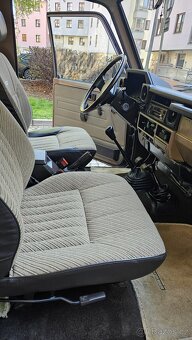 Toyota Land Cruiser  LJ70, 1986 - 17