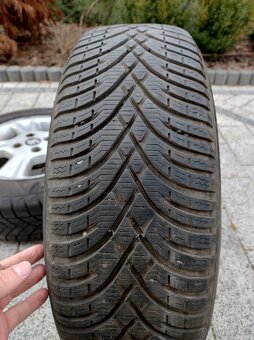 ALU kola Peugeot 15" vč. zimních pneu - 17