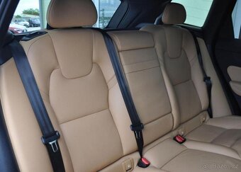Volvo XC60 2,0D4 INSCRIPTION K360° - 17