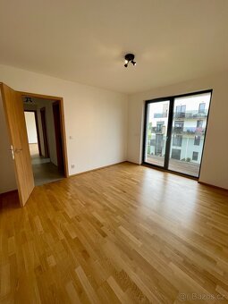 Pronájem bytu 2+kk 60,3 m² v Nymburk , novostavba, terasa - 17