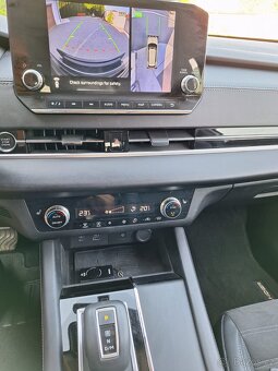 Mitsubishi Outlander - 17
