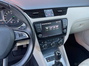 Škoda Octavia 3 - DSG F1 XENON SPORT - 17